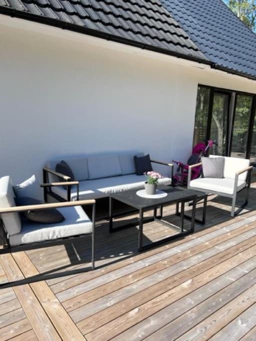 Exclusive Guesthouse Near The Ocean In Hovas Göteborg Exteriör bild